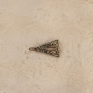 Épingle Triangle Mosaïque de Nacre Miniature – Maison Huchard